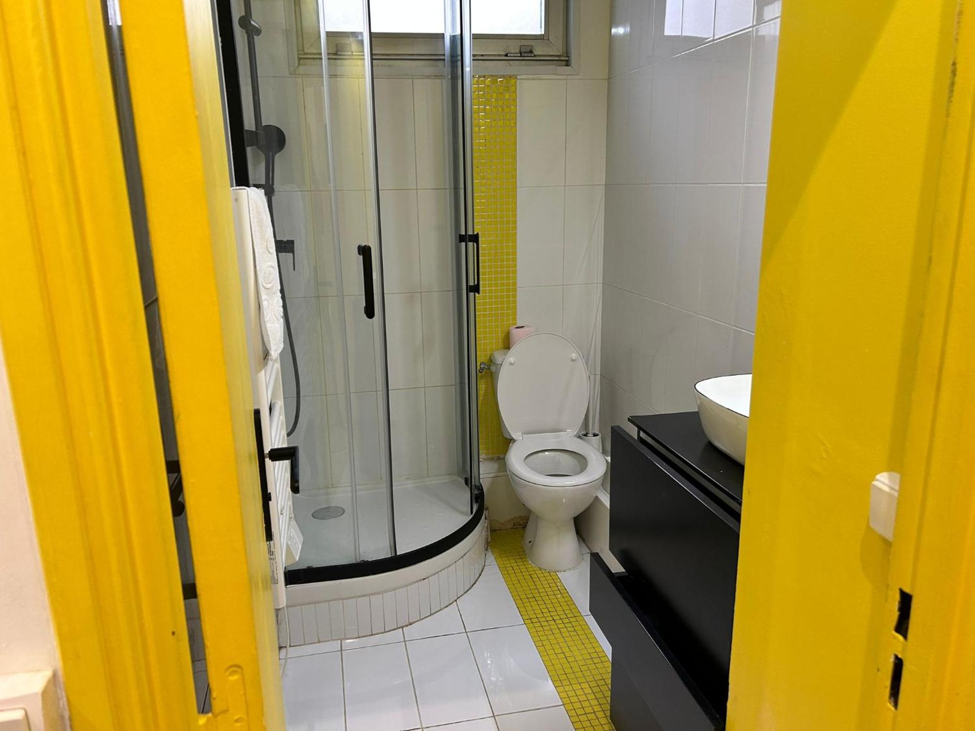 Moderne A Proximite De Batignolles Appartement *