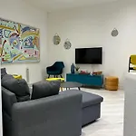 Appartement Moderne A Proximite De Batignolles